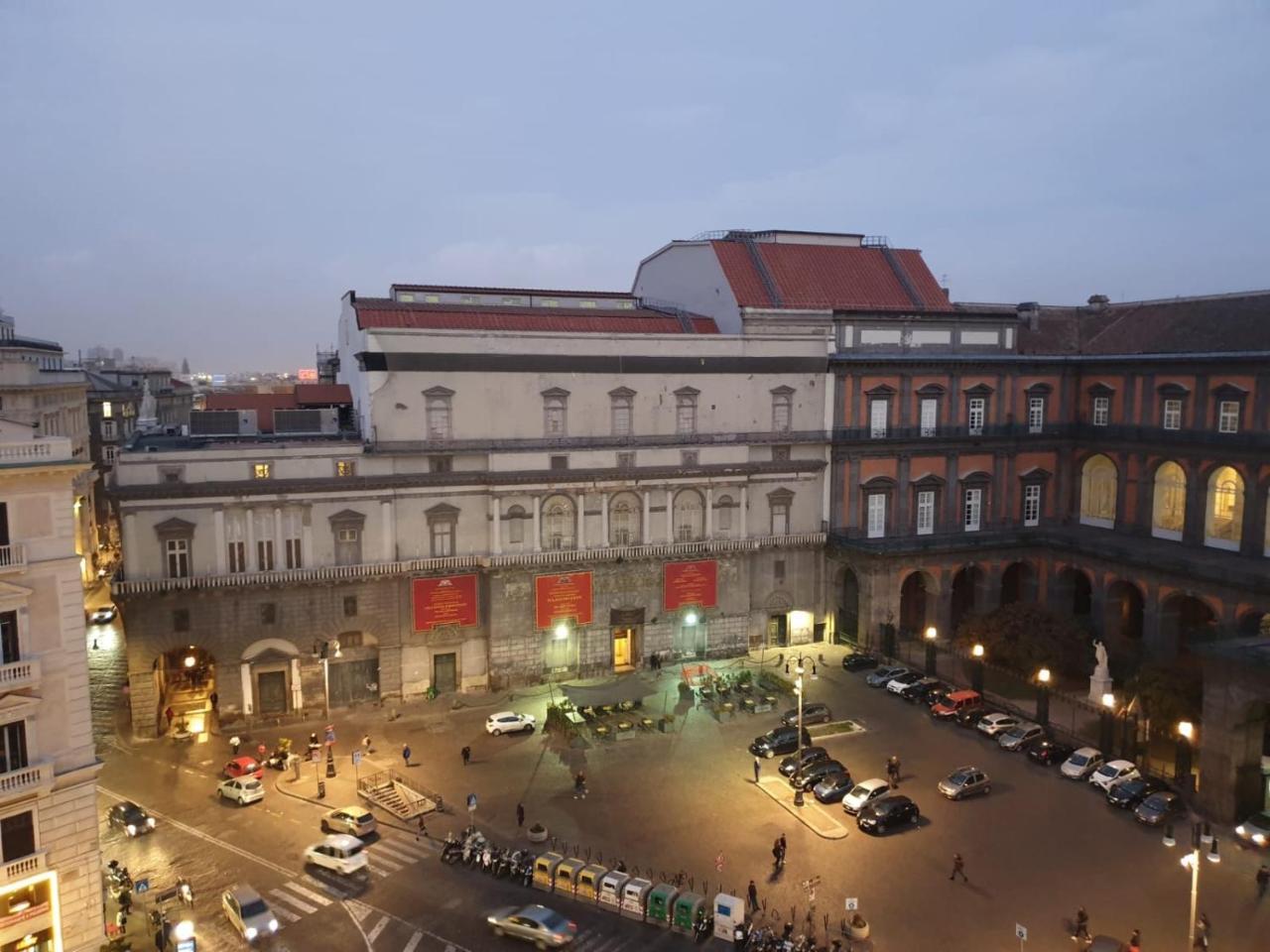 Domus Zapata Hotel Naples Luaran gambar