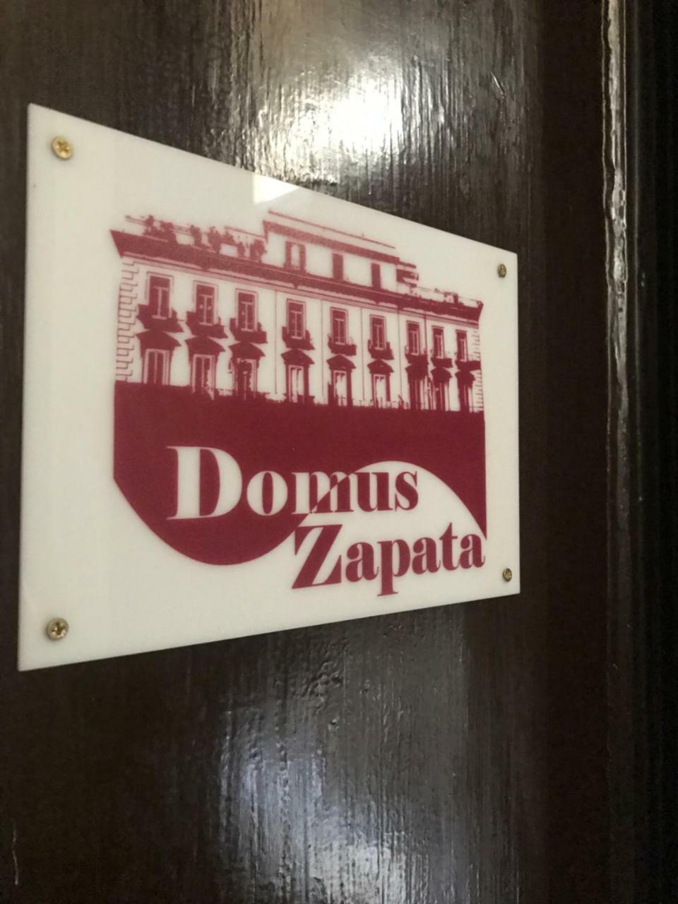 Domus Zapata Hotel Naples Luaran gambar